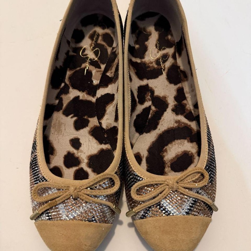 Jessica Simpson‎ Women's Sequins ballet flat shoes animal print Size 8